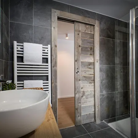 Le Valais Nook - Ovo Network